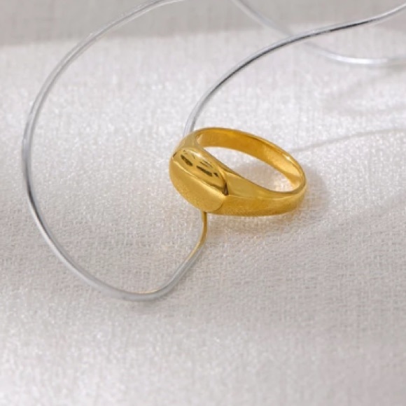 π18K gold plated minimalist ring - Picture 5 of 5